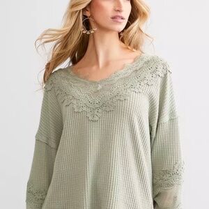 Daytrip Womenʻs Sage Green Lace Thermal Knit Boho Long Sleeve Sweater Small